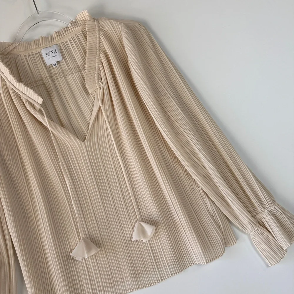 MISA Los Angeles Blouse Womens XS Cream Pleated V-Neck Tie Tassel Ruffle Cuff - Picture 3 of 14